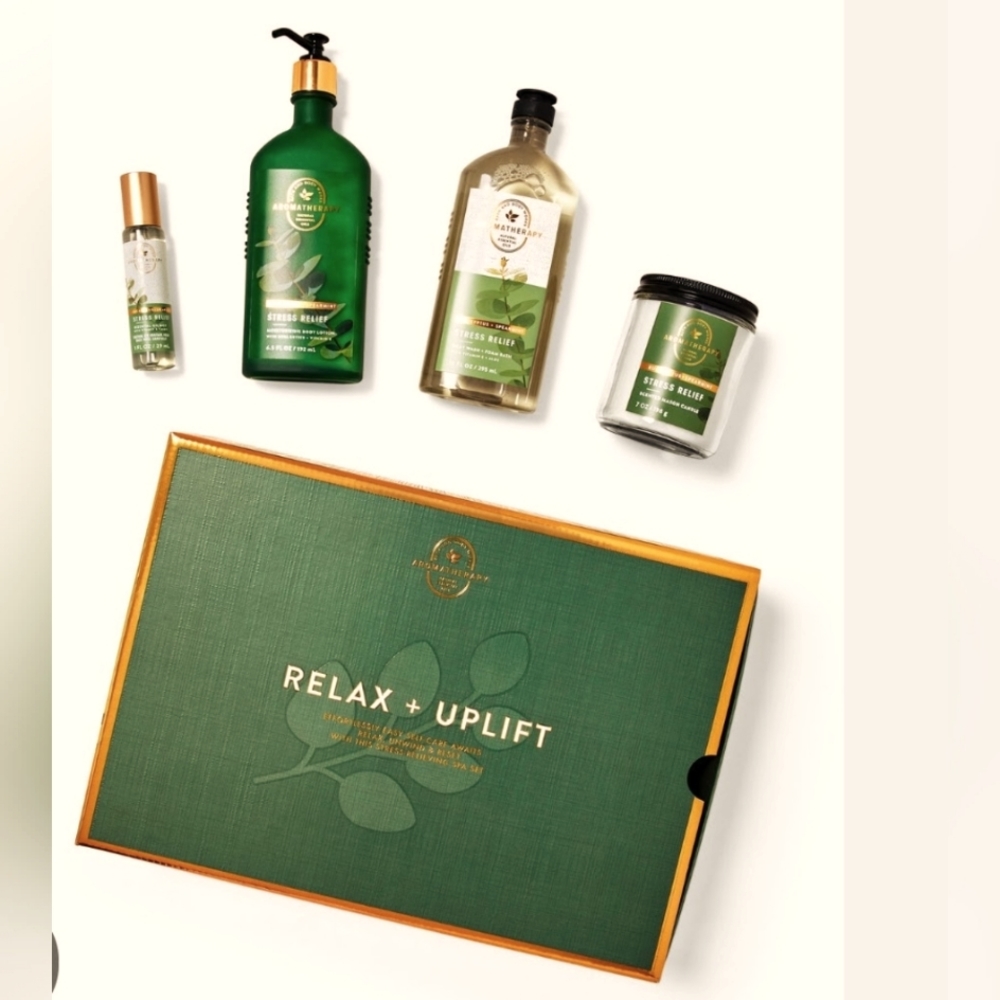 Bath & Body Works Aromatherapy Relax + Uplift Eucalyptus Spearmint Spa B…